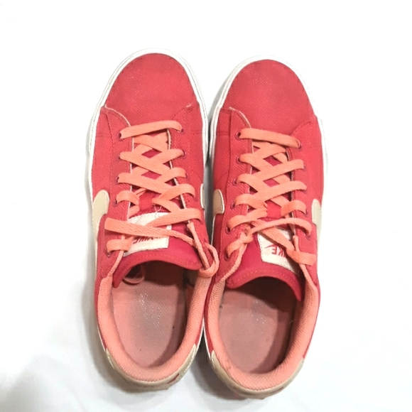 Nike Fruit Punch Court Legacy - Picture 9 of 11